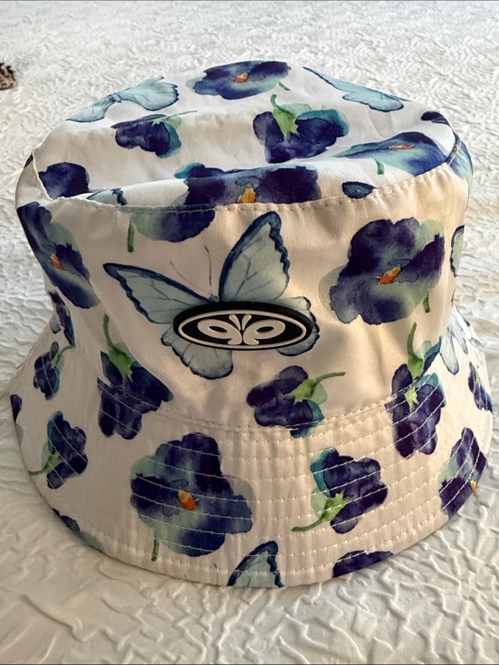 Kids Floral & Butterfly Bucket Hat - White with Blue Flowers